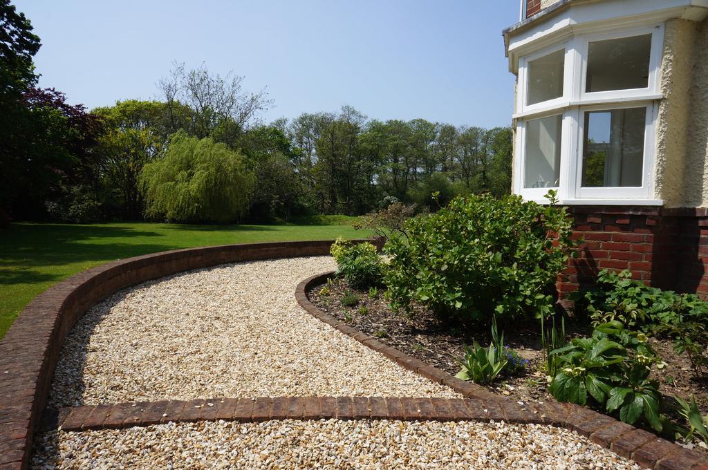 Leyland Country House Lymington Esterno foto